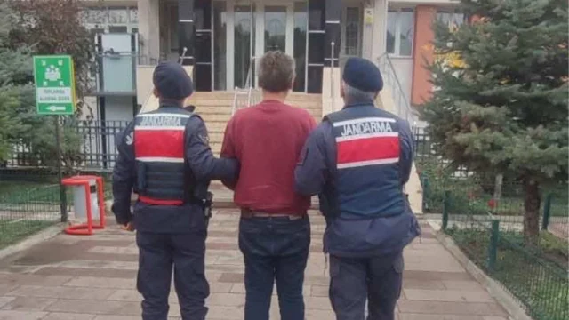 Bilecik’te sahte belge operasyonu: Aranan şahıs yakalandı