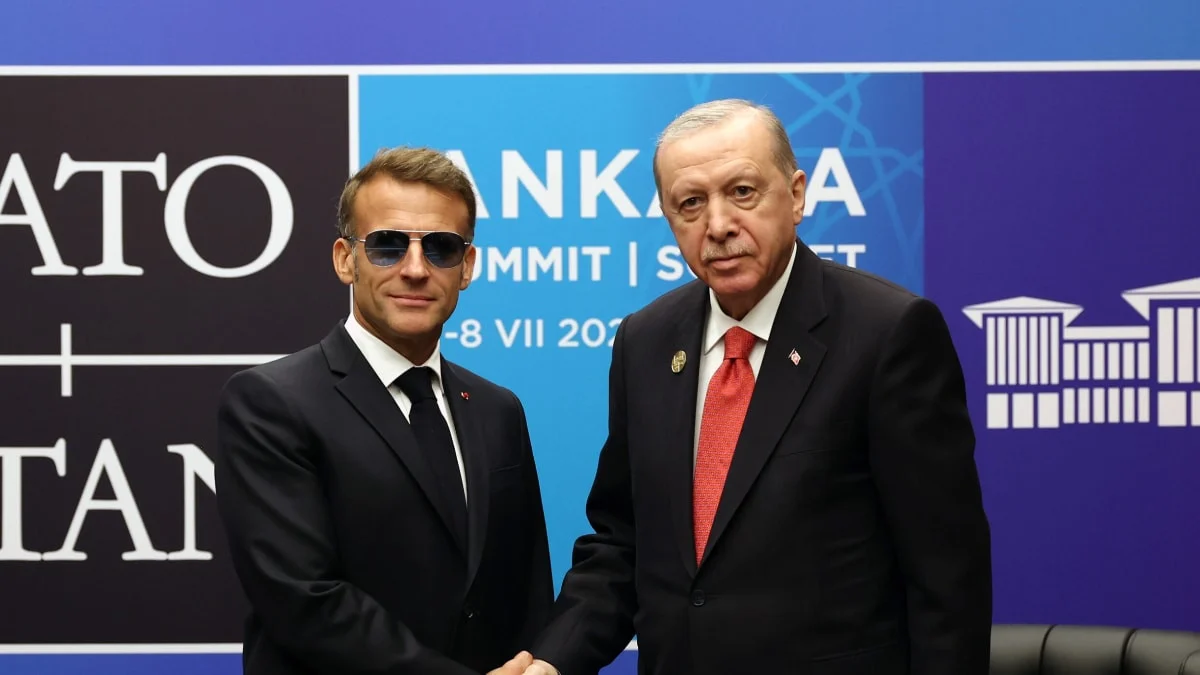 Cumhurbaşkanı Erdoğan, Emmanuel Macron ile telefonda görüştü