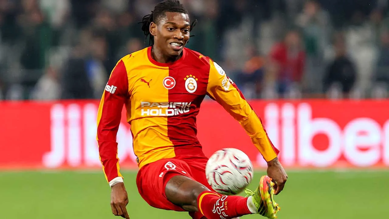 Rafael Leao Galatasaray formasıyla ilk golünü Konyaspor’a attı