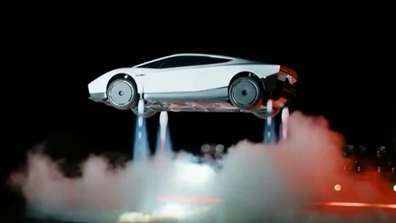 Tesla’nın uçan arabası özellikleriyle de uçuyor: Teknik detaylar açıklandı