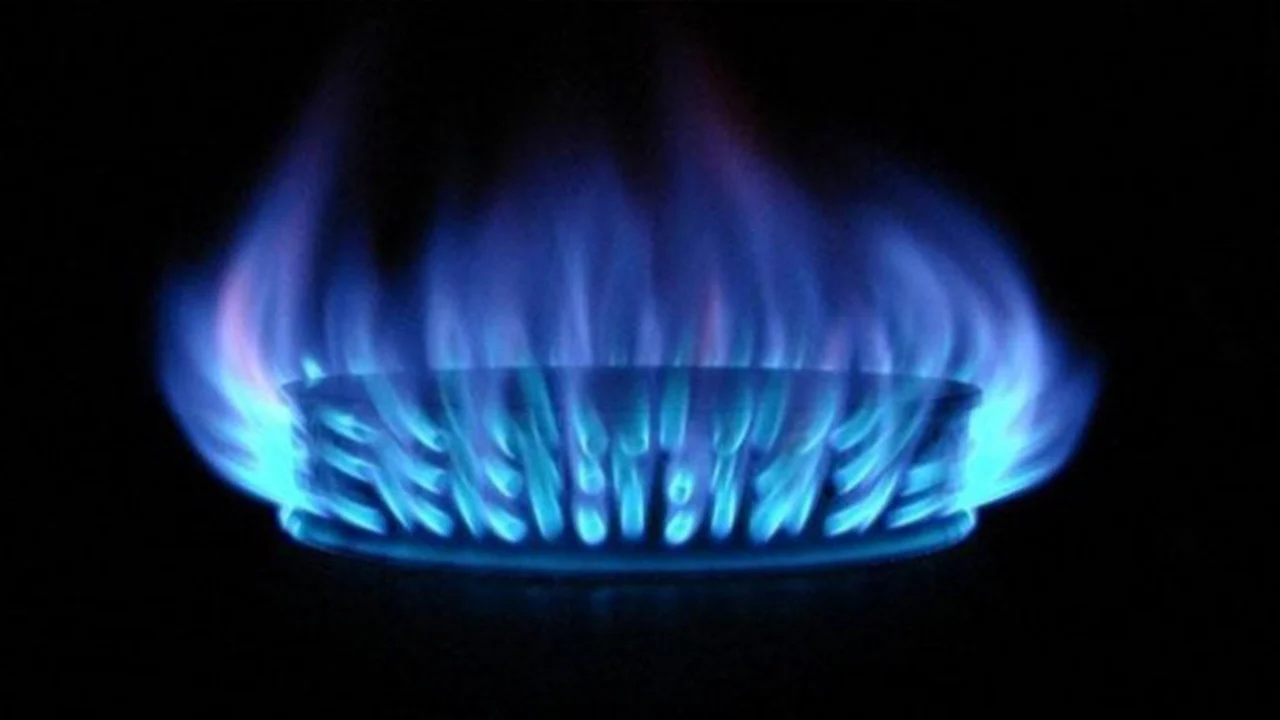 Konutlarda doğal gaz tüketim sınırı yıllık 3 bin kWh’a düşürüldü